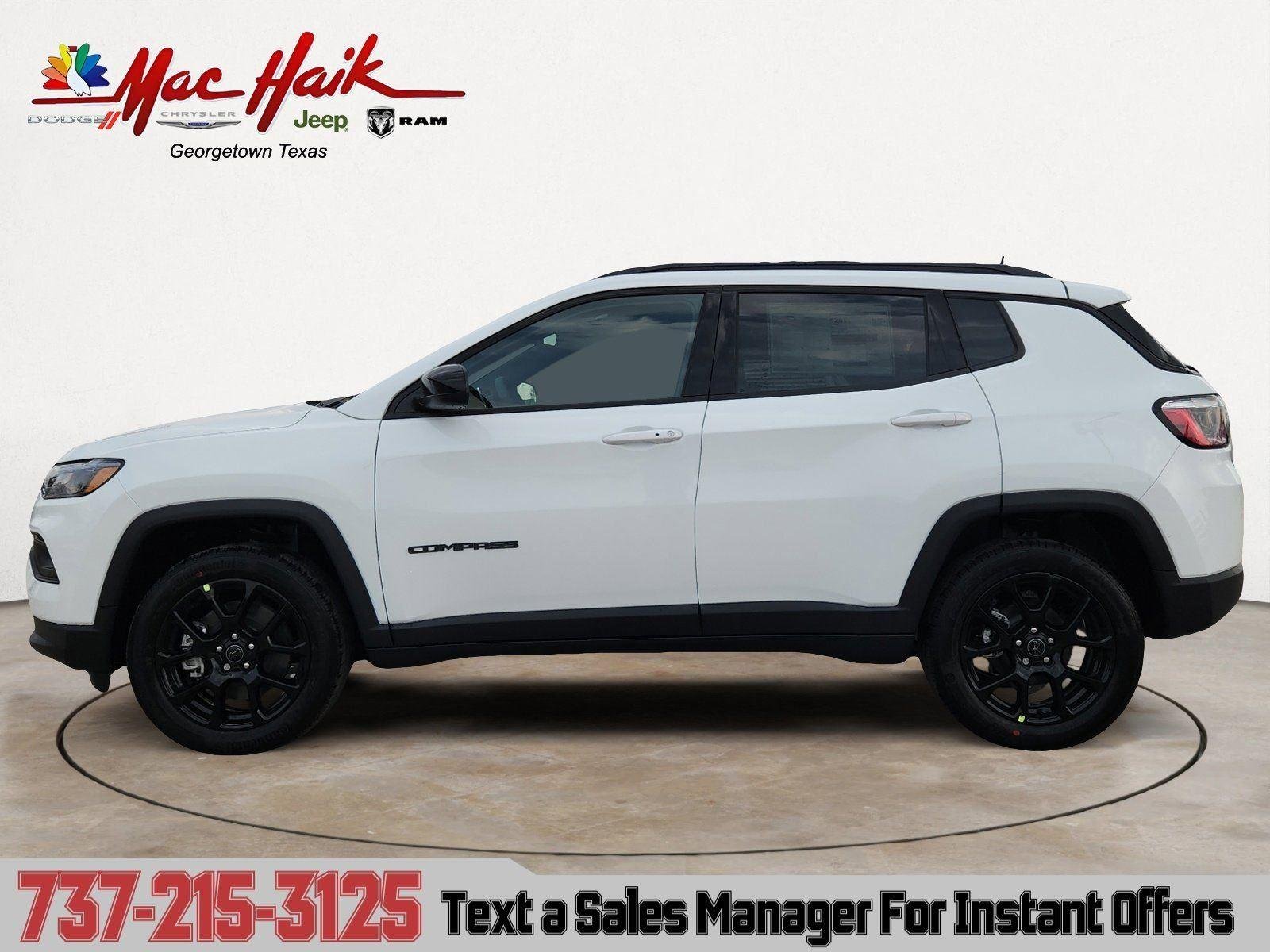 New 2026 Bright White Clear-Coat Exterior Paint Jeep Latitude Altitude image 2