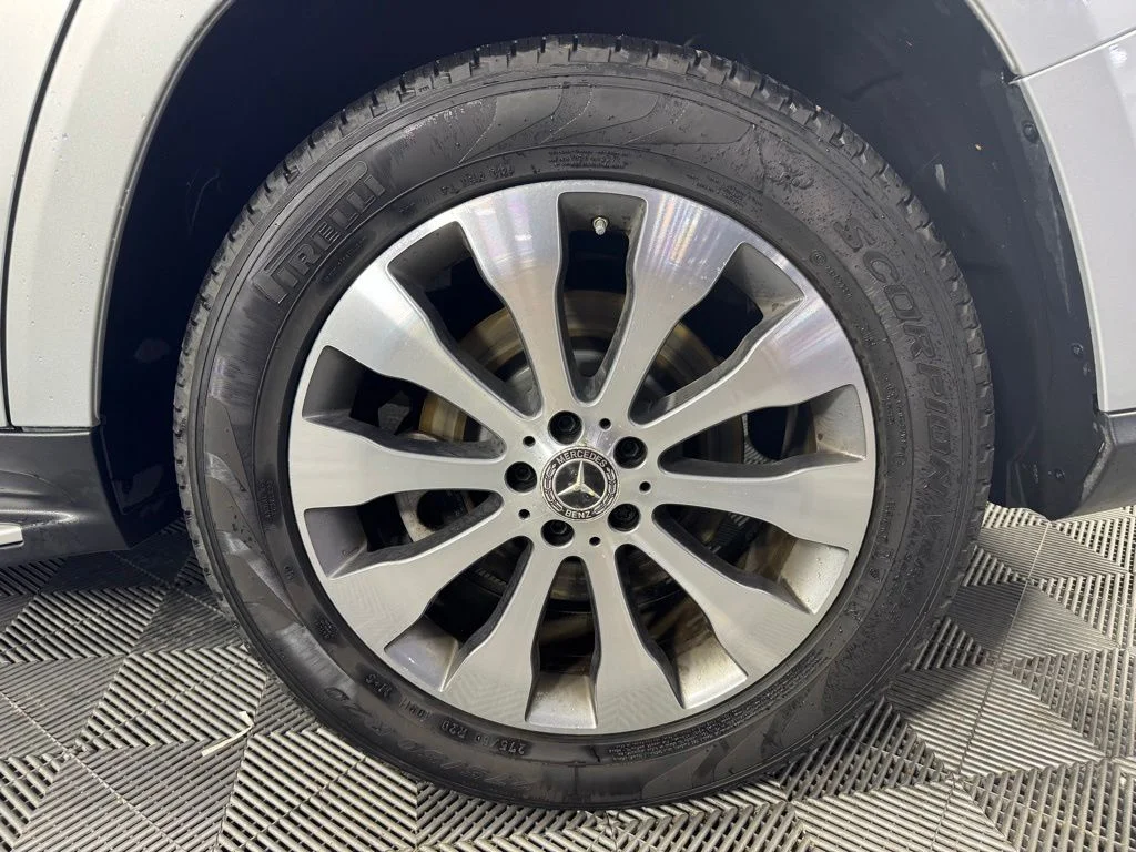 Used 2019 Silver Mercedes-Benz GLS 450 image 12