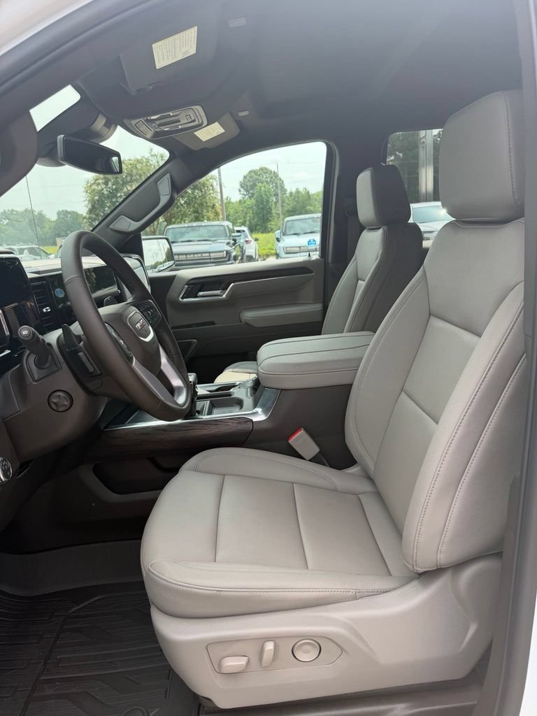 New 2026 Glacier White Tricoat GMC SLT image 15