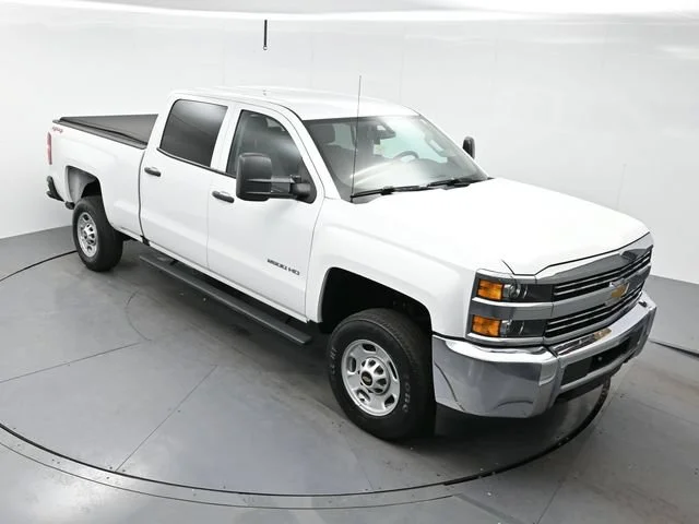 Used 2016 SUMMIT WHITE Chevrolet Work Truck image 28