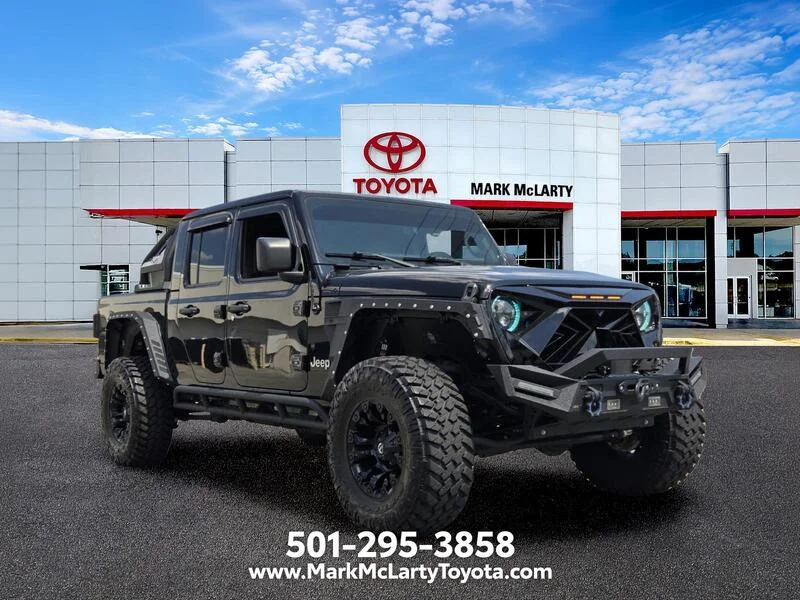 Used 2022 Black Clearcoat JEEP OVERLAND 4X4 image 7