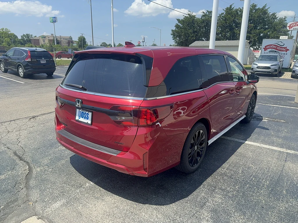 New 2026 Radiant Red Metallic II Honda Sport-L image 5