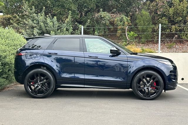 Certified Used 2023 Blue Land Rover R-Dynamic SE image 6