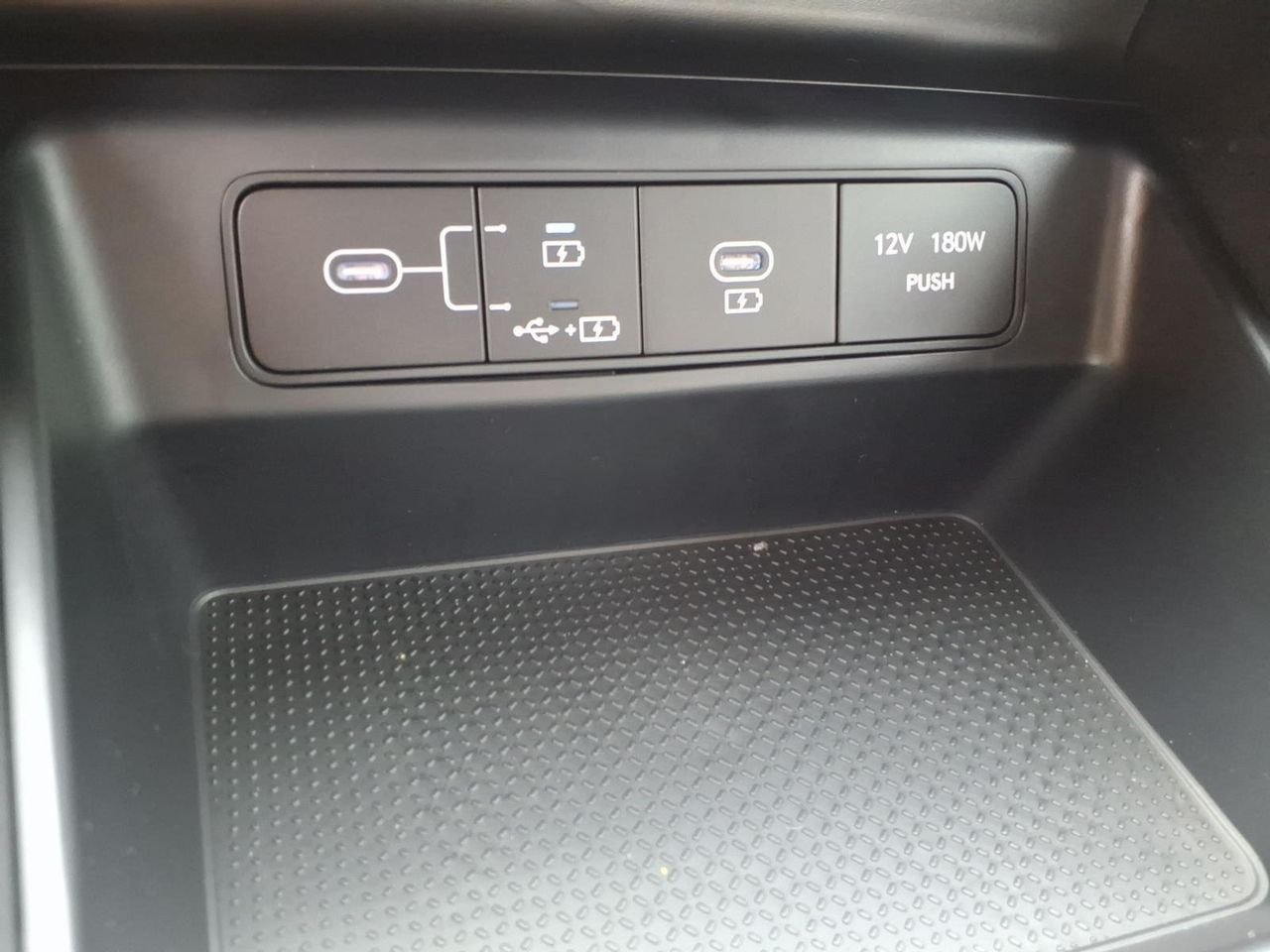 New 2026 Shimmering Silver Hyundai SEL Plus FWD image 28