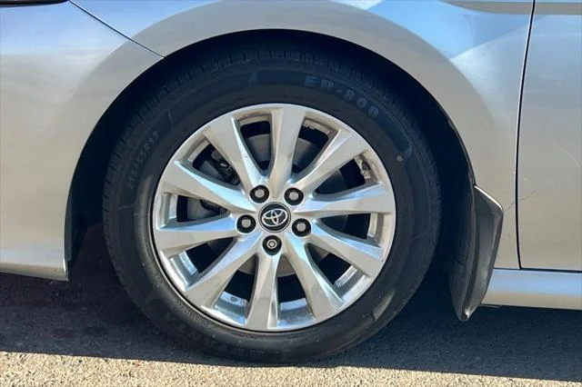 Certified Used 2019 CELESTIAL SILVER Toyota  image 5