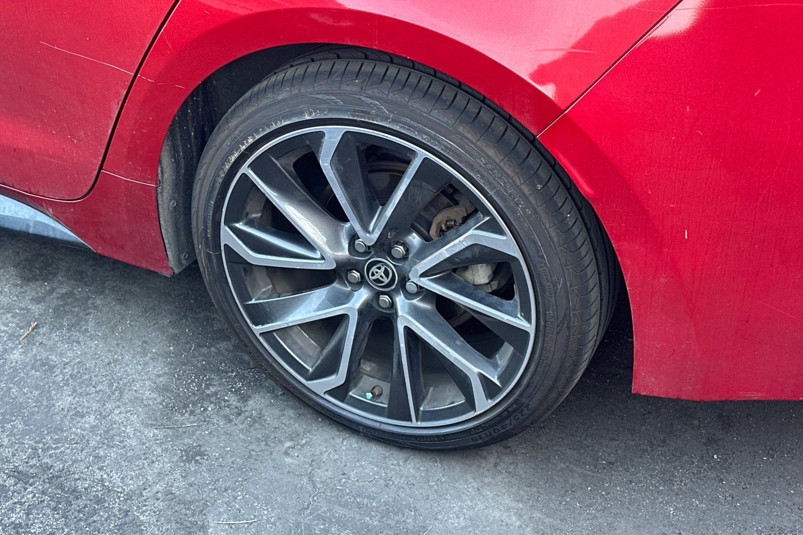 2020 Toyota Corolla SE photo 4