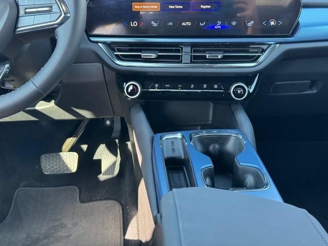 2026 Chevrolet Equinox EV 2LT - Photo 9