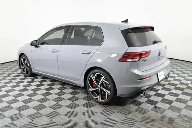 New 2026 Moonstone Gray Volkswagen SE image 7