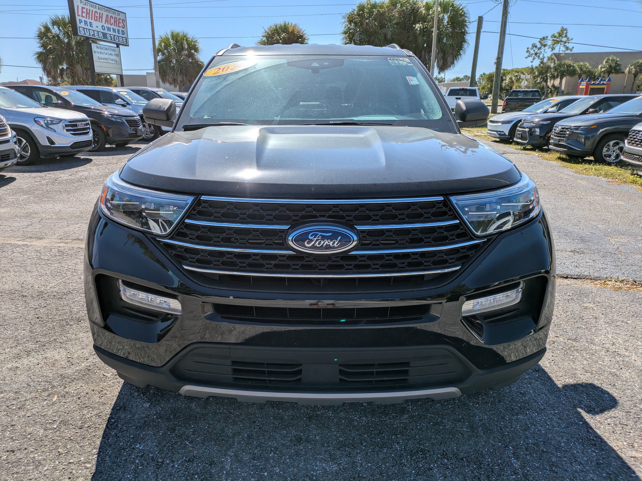 Used 2022 Agate Black Metallic Ford XLT image 9