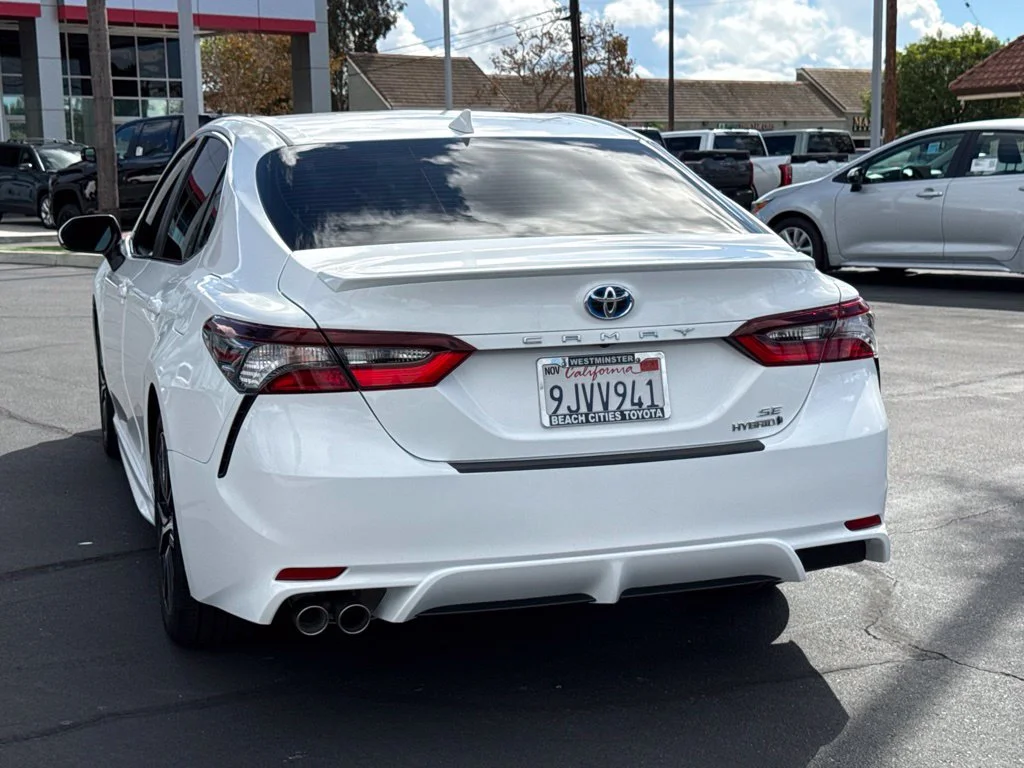 Certified Used 2024  Toyota SE image 9