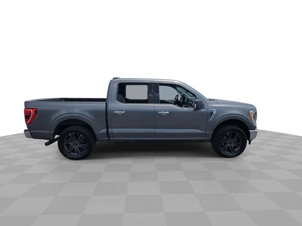 Used 2021 Gray Ford XLT image 9