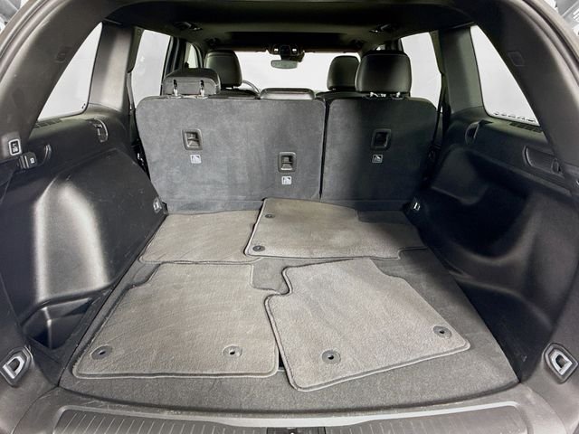 Used 2023 White Jeep Altitude X image 25