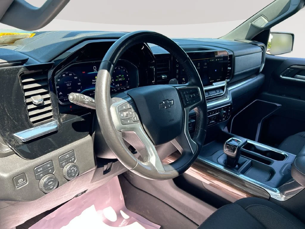 Used 2022 Glacier Blue Metallic Chevrolet LT Trail Boss image 13