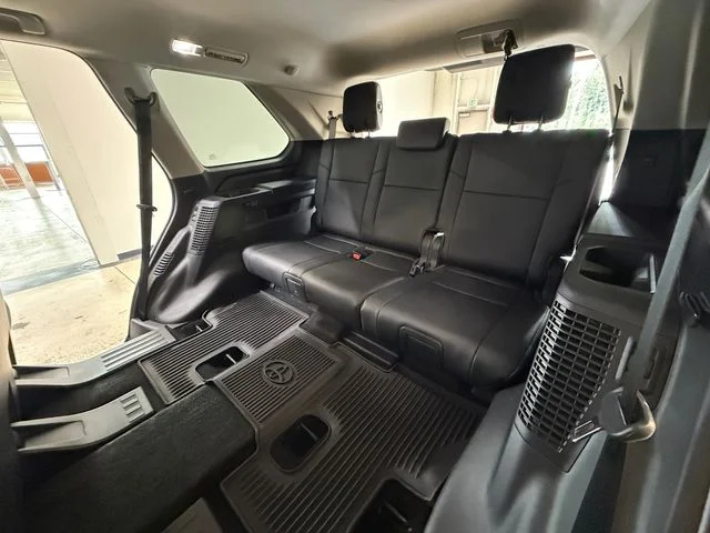 2024 Toyota Sequoia SR5 - Photo 28