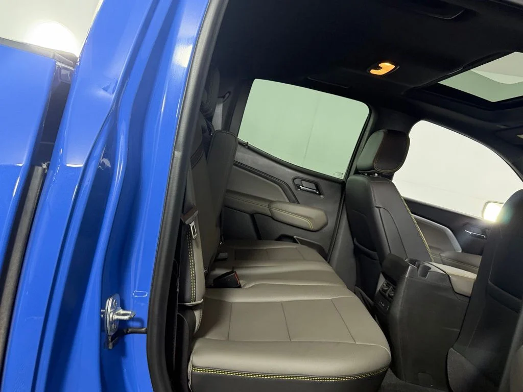 Certified Used 2025 Blue Chevrolet ZR2 image 31
