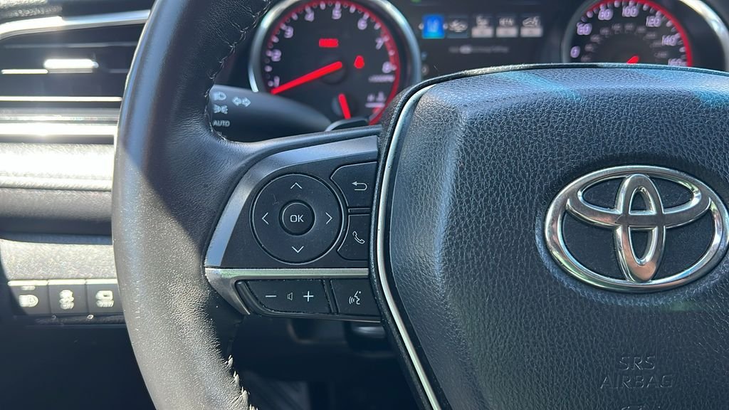 Used 2018 Gray Toyota XSE image 21
