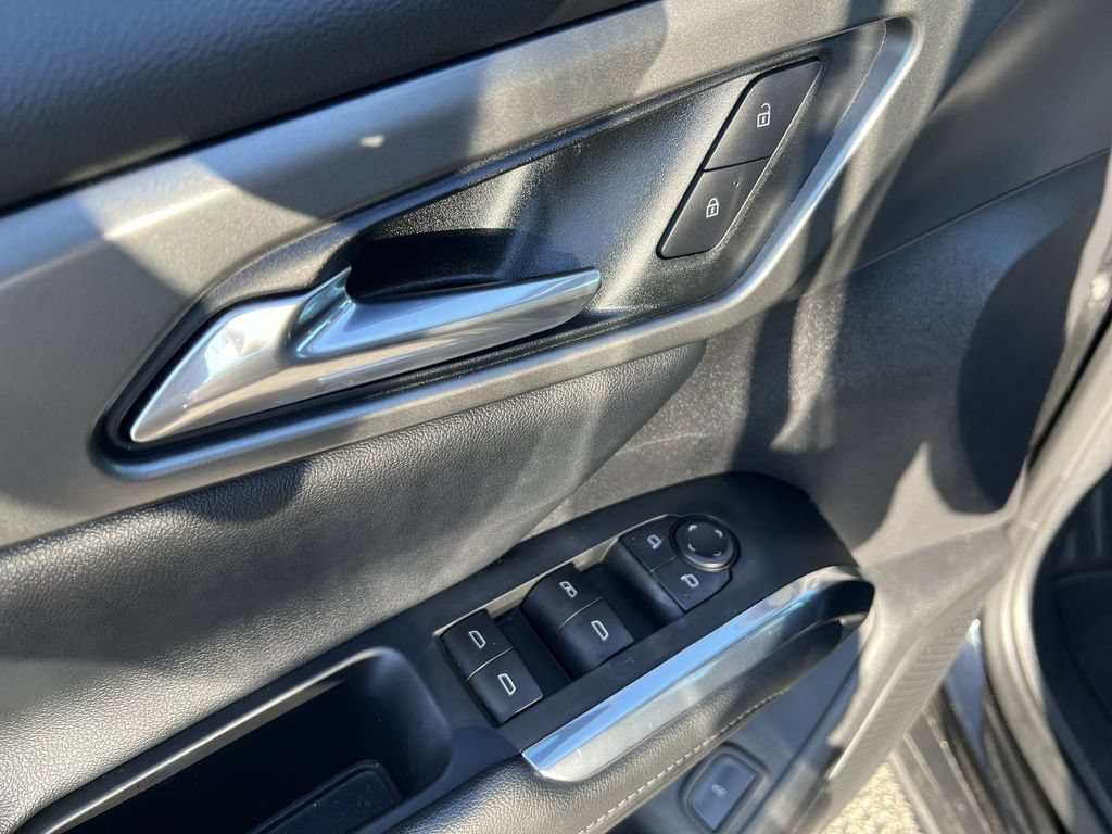 2025 Chevrolet Traverse LT - Photo 20