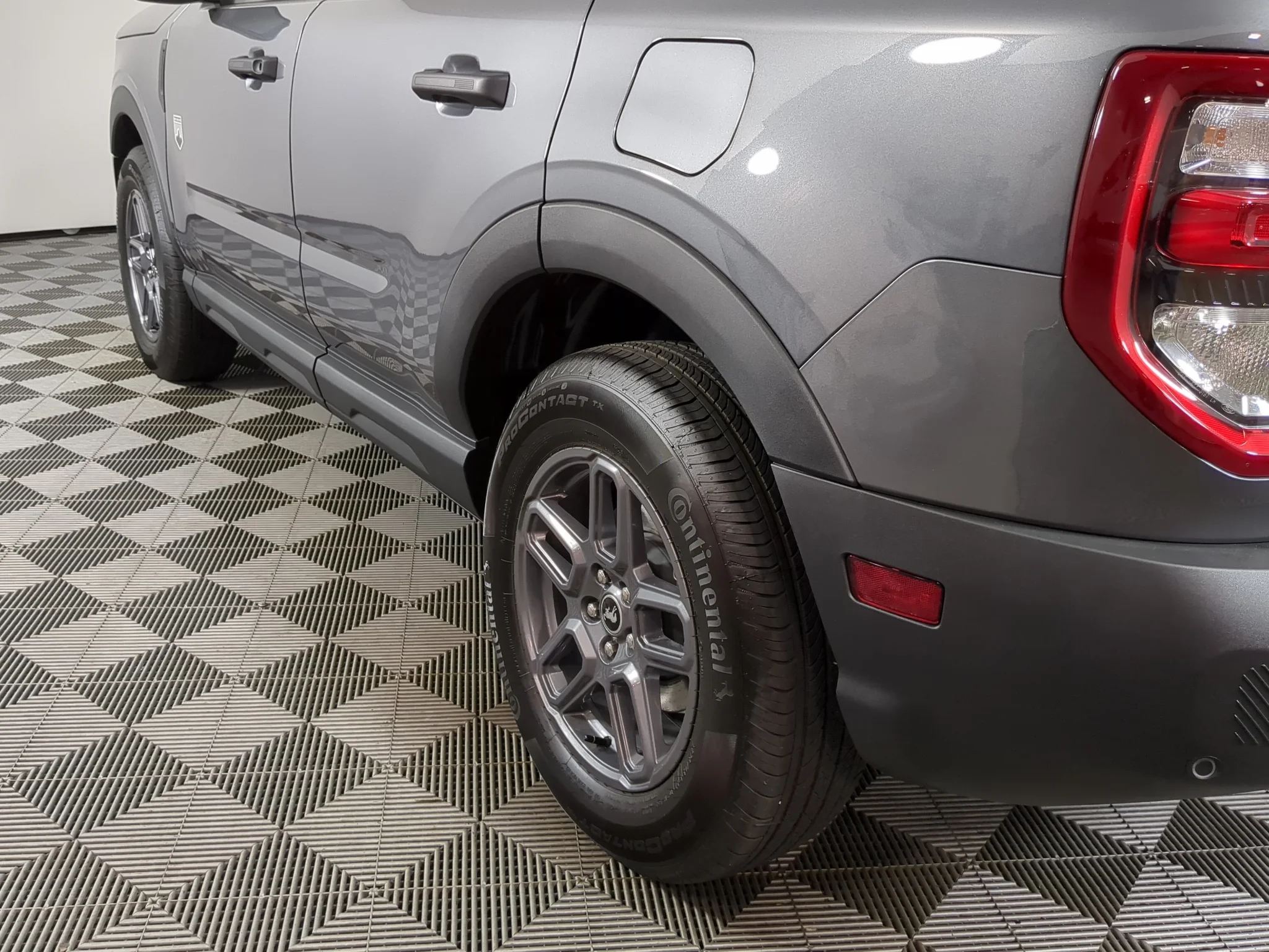 New 2026 Carbonized Gray Metallic Ford Big Bend® image 5