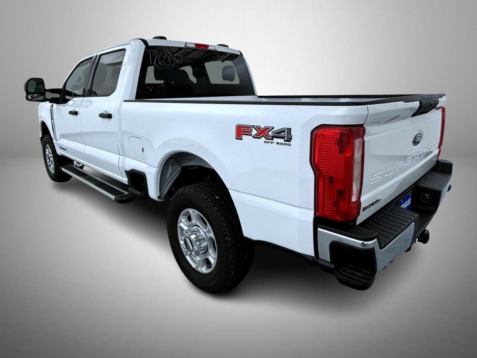 2026 Ford F-350 Super Duty XLT - Photo 7