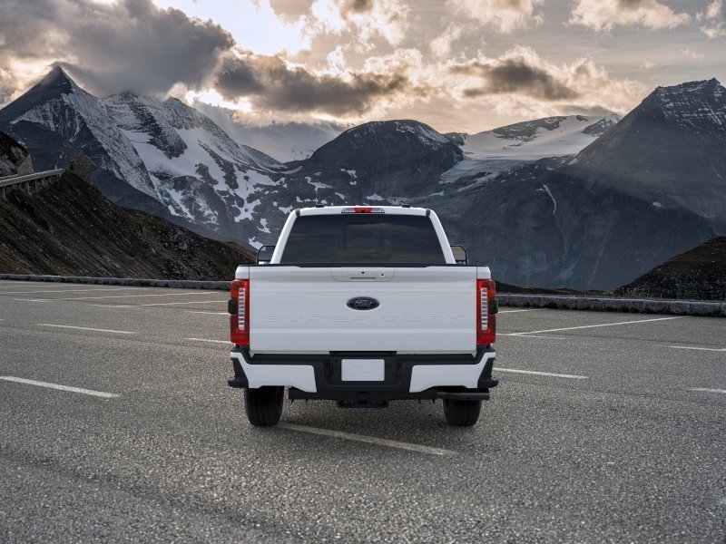 New 2026 Oxford White Ford LARIAT image 5