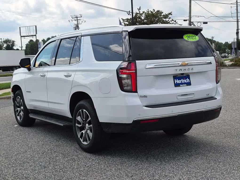 Used 2022 Summit White Chevrolet LT image 4