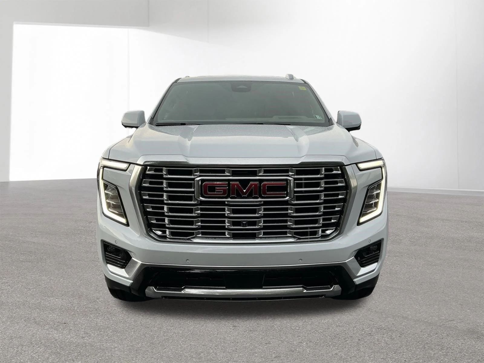 2026 GMC Yukon XL Denali - Photo 8