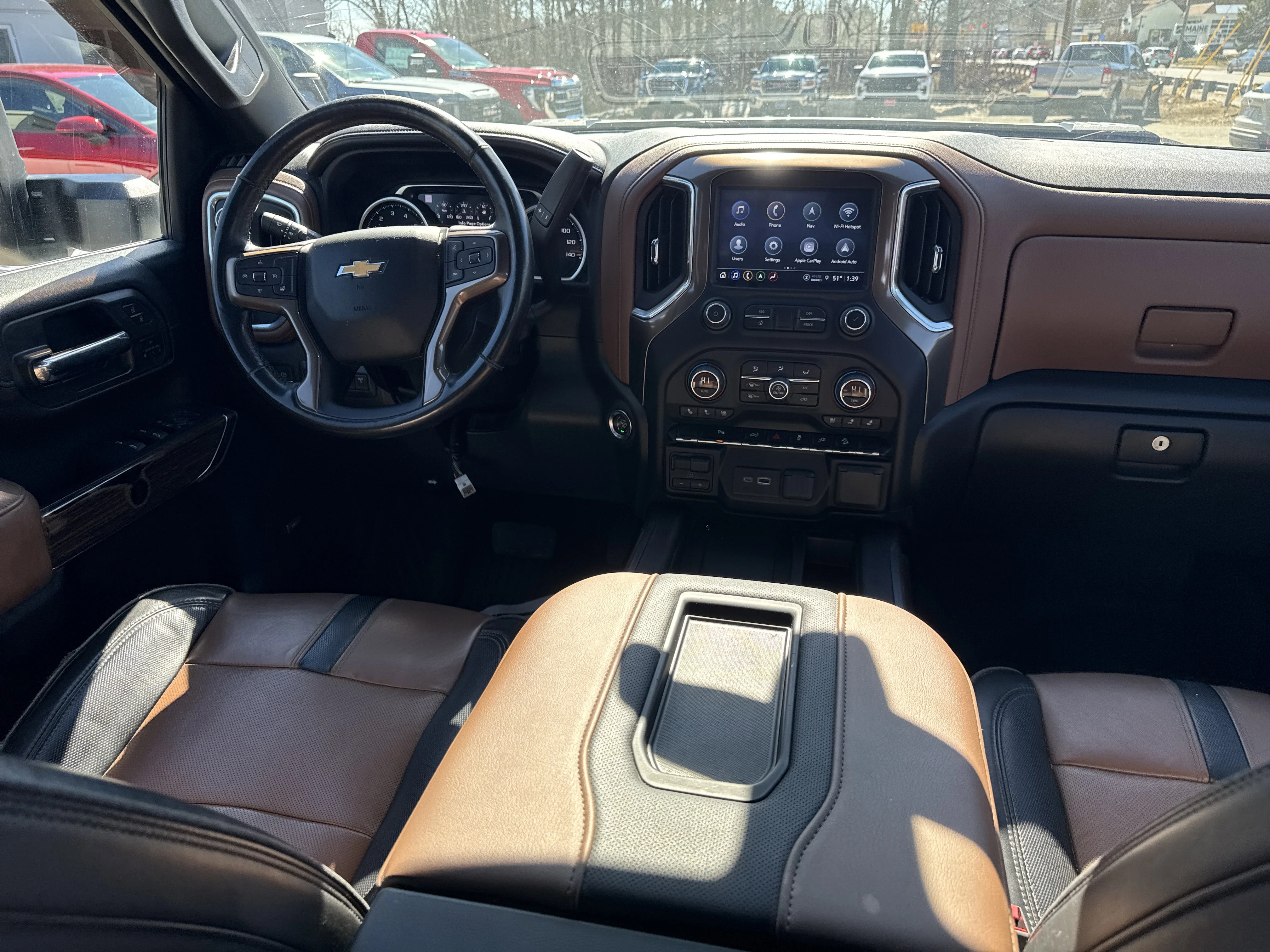 Used 2022 Silver Ice Metallic Chevrolet High Country image 12