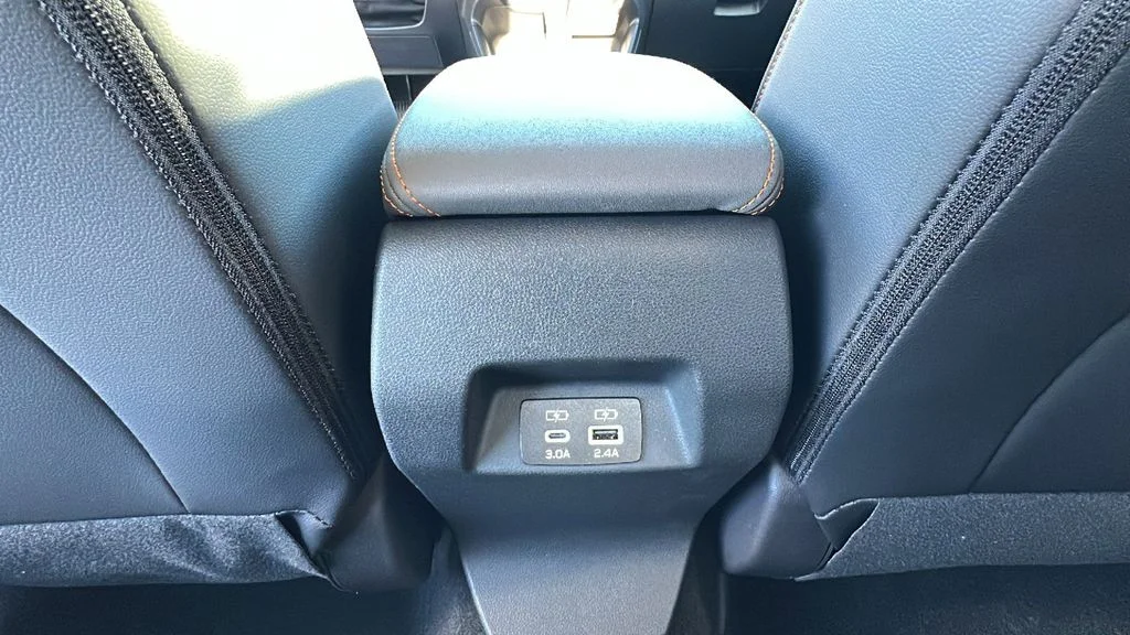 New 2026 CRYSTAL WHITE PEARL Subaru Limited image 25