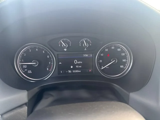 Used 2024 Summit White Buick Essence image 18