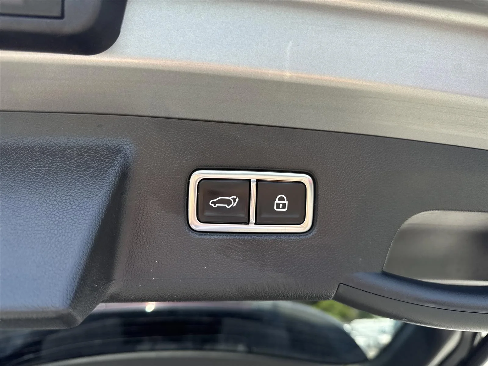 Used 2022 Steel Gray Kia SX Prestige image 36