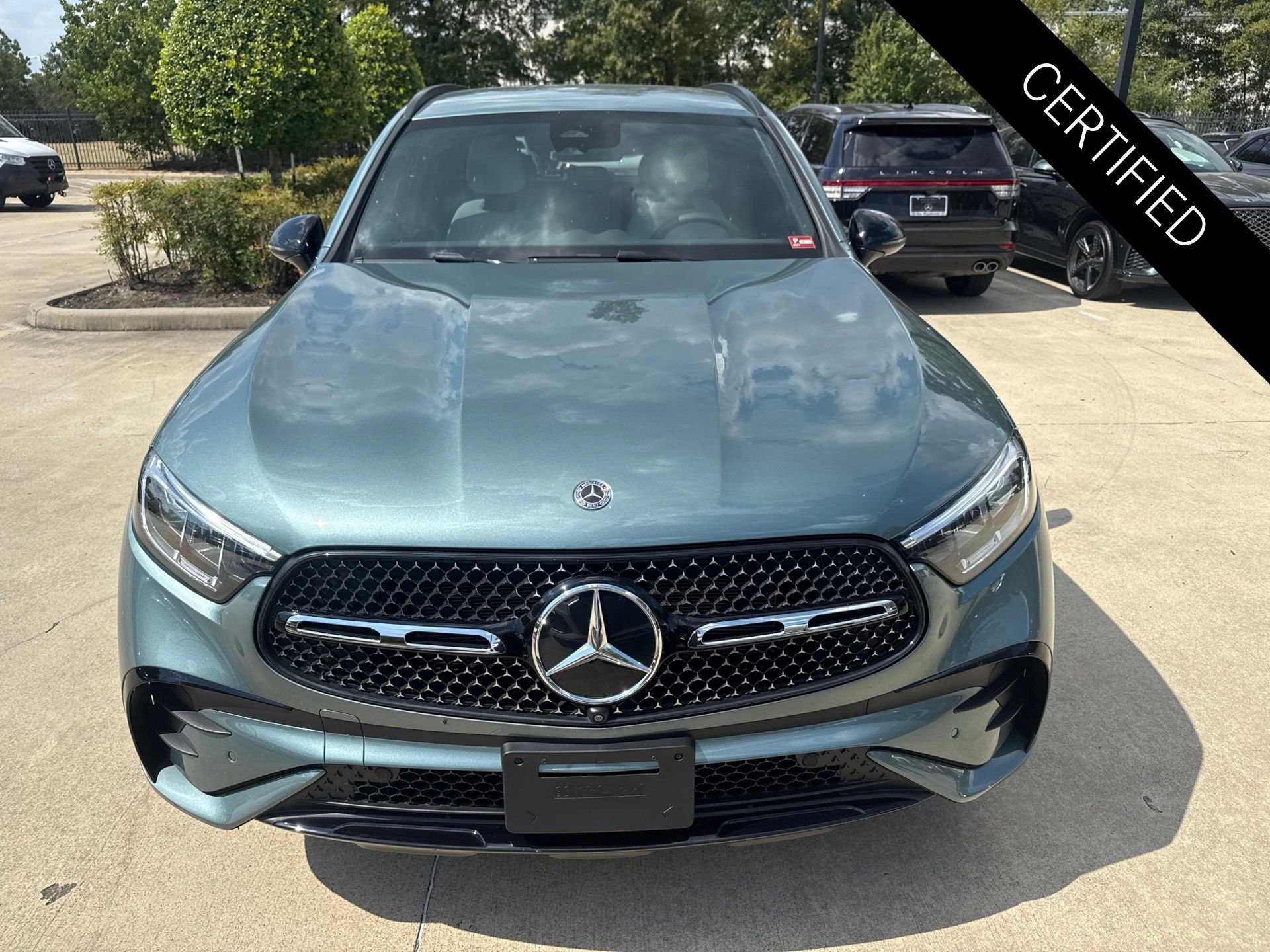 Certified Used 2026 Verde Silver Metallic Mercedes-Benz GLC 300 image 2