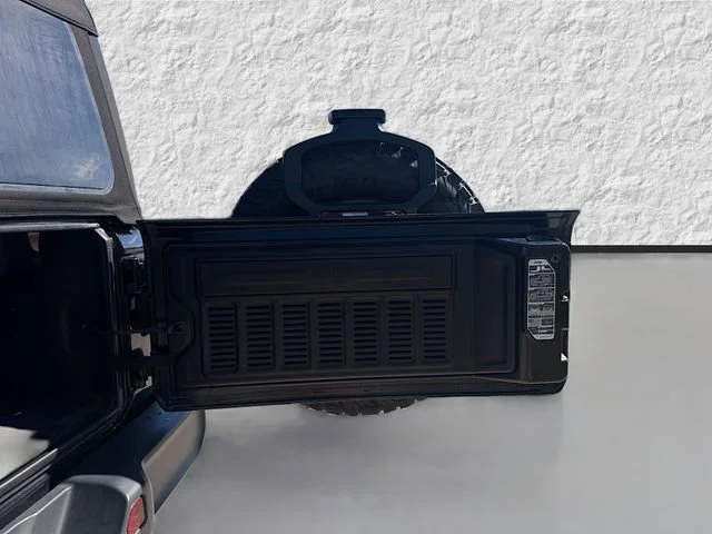 Used 2021 Black Clearcoat Jeep Unlimited Rubicon image 13
