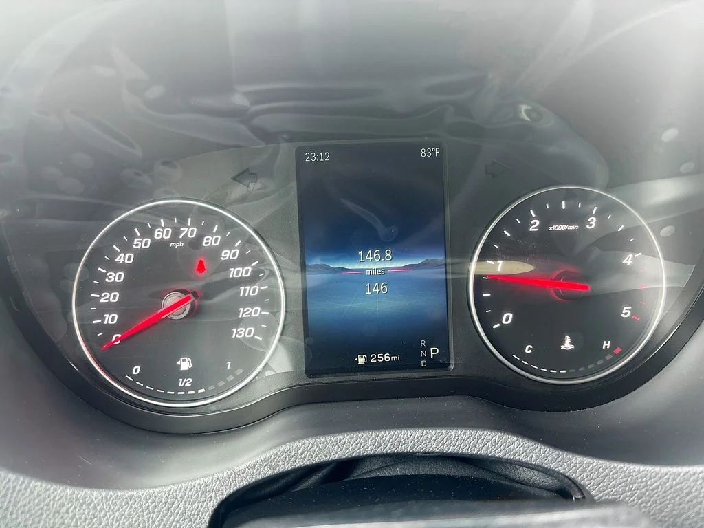 New 2025  Mercedes-Benz 15 Passenger Sliding Door image 35