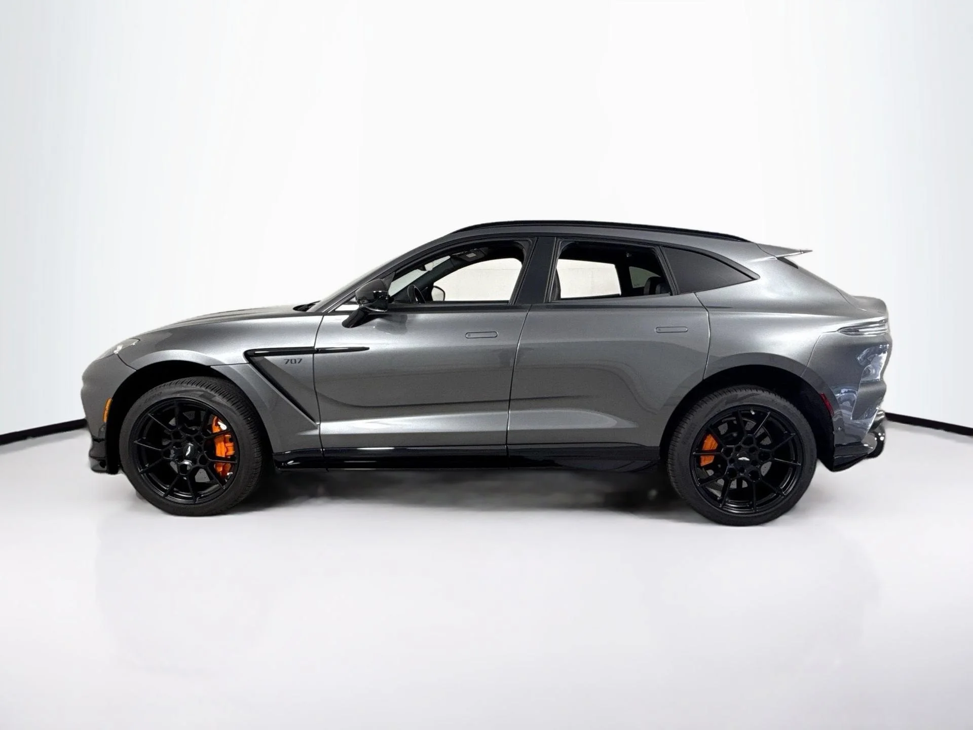 Used 2023 Magnetic Silver Aston Martin 707 image 4