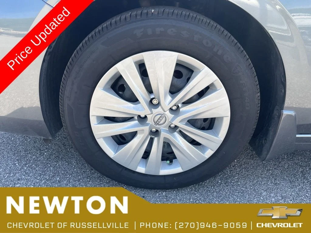 Certified Used 2025 Gun Metallic Nissan S image 46