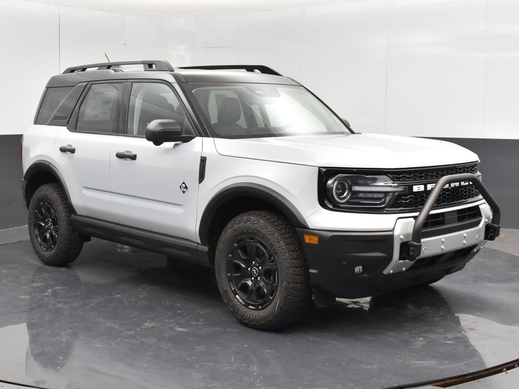 New 2026 Space White Metallic Ford Outer Banks® image 9