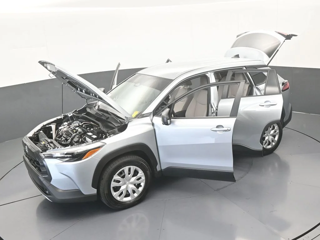 2026 Toyota Corolla Cross L - Photo 56