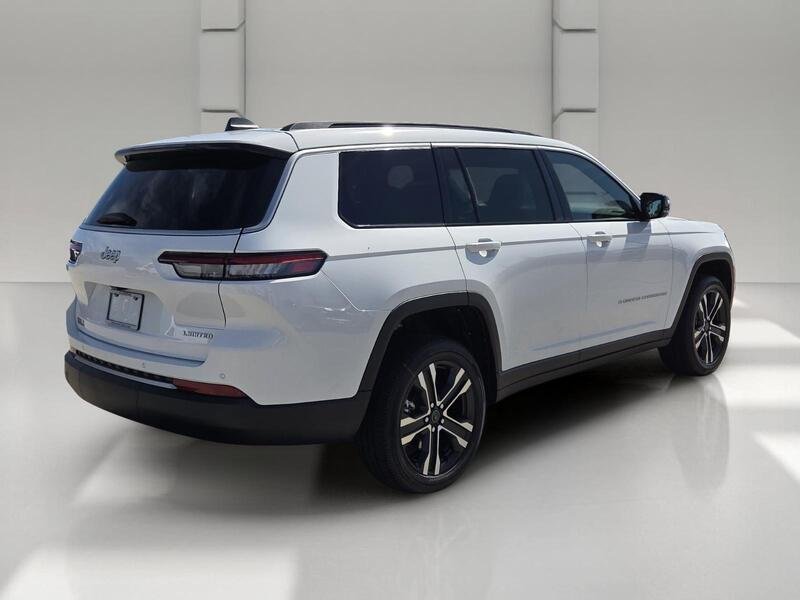 New 2027 Bright White Clearcoat Jeep LIMITED 4X2 image 5