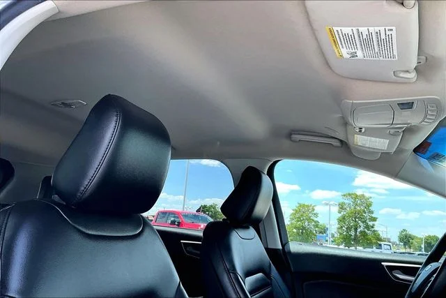 Used 2020 White Ford SEL image 26