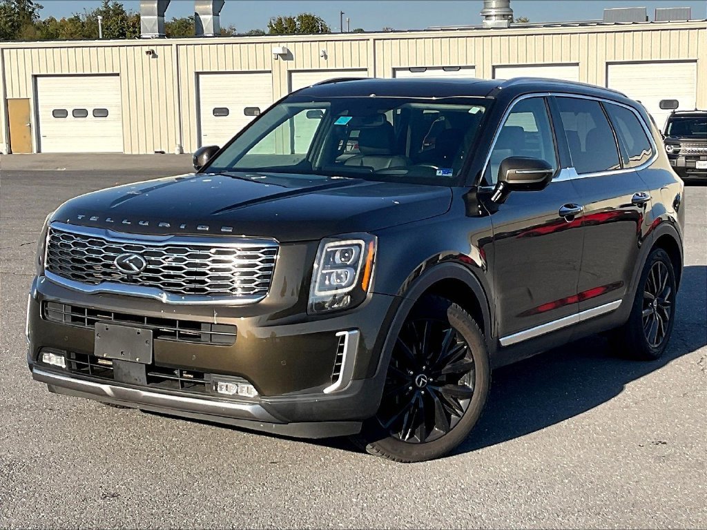 Used 2020 Green Kia SX image 2