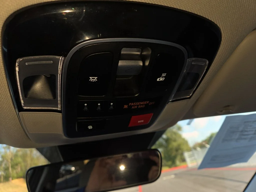 Used 2024 Gray Hyundai SEL image 14