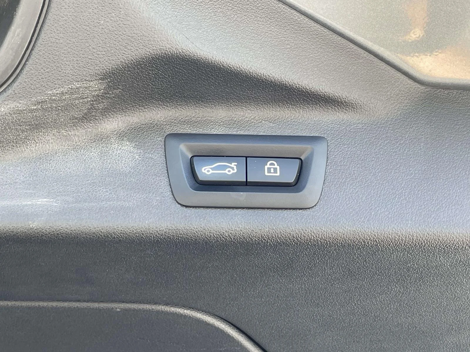Used 2023 Skyscraper Grey Metallic BMW xDrive40i image 34