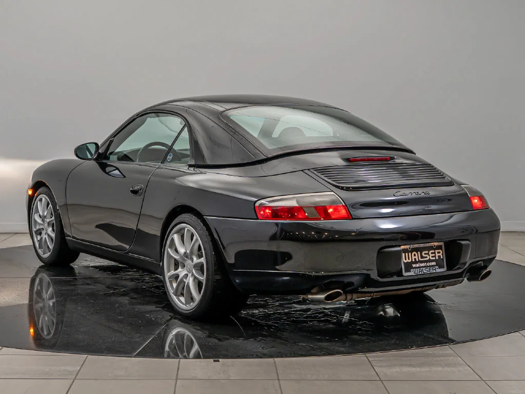 Used 2001 Black Porsche Carrera image 3