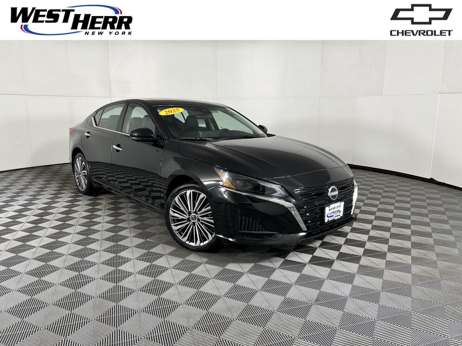 2025 Nissan Altima SL