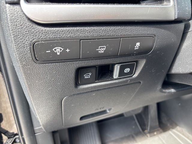 Certified Used 2023 Black Hyundai XRT image 16