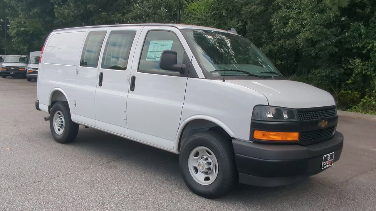 New 2025 Summit White Chevrolet Work Truck image 2