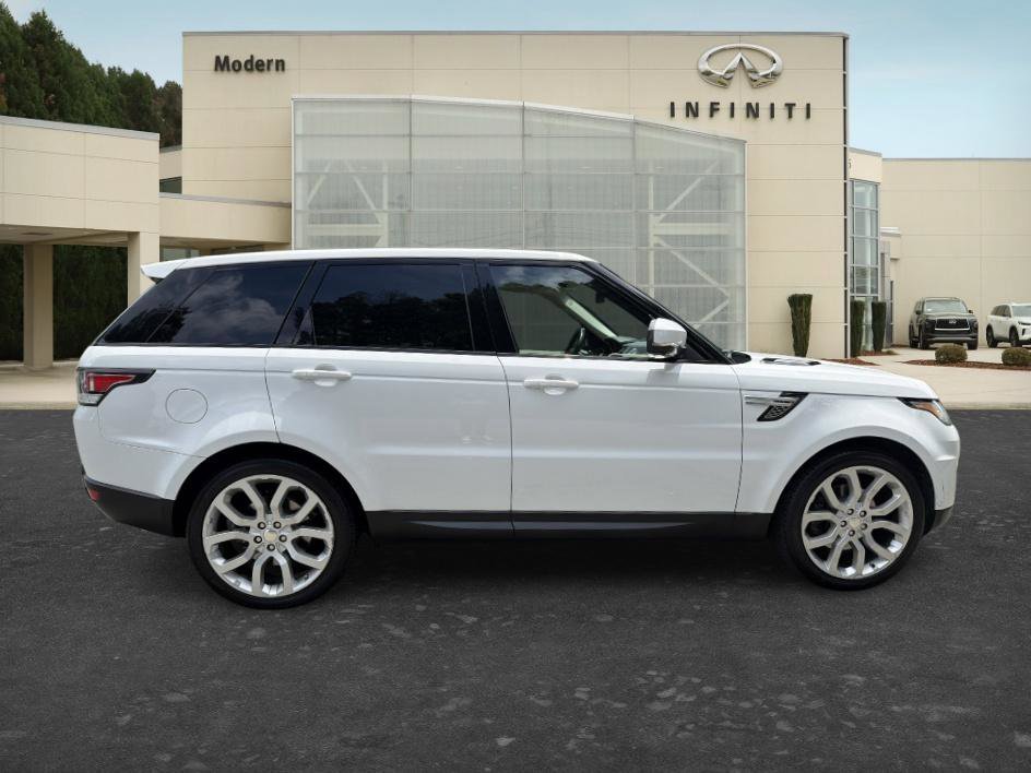 Used 2014 Fuji White Land Rover HSE image 4