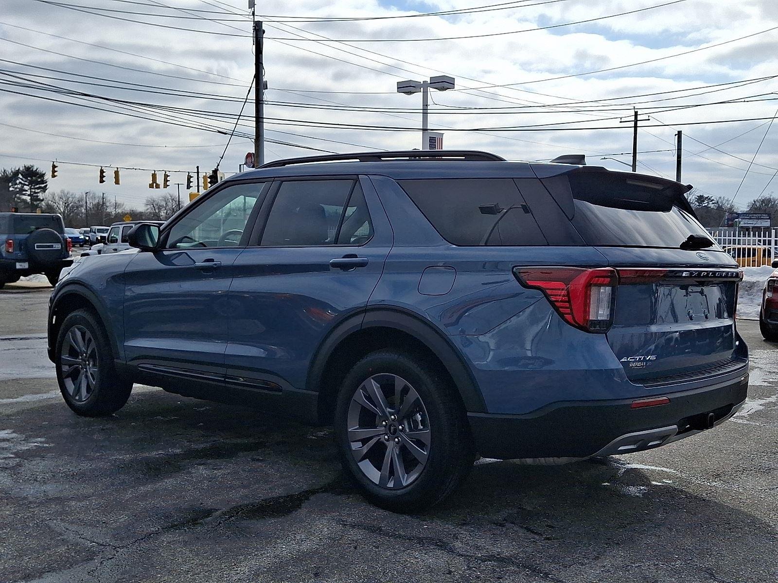 New 2026 Vapor Blue Metallic Ford Active image 3