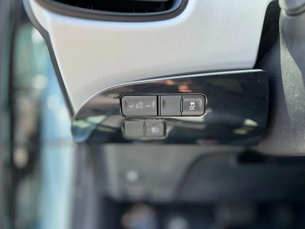 Used 2022 Beige Toyota L image 17