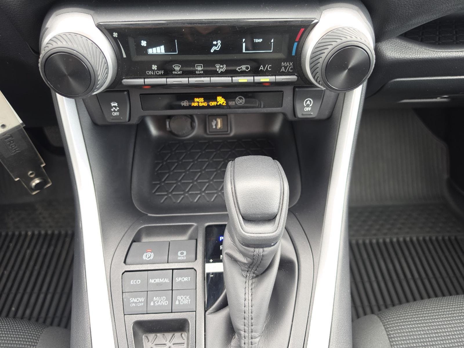 Certified Used 2025 Silver Sky Metallic Toyota LE image 32